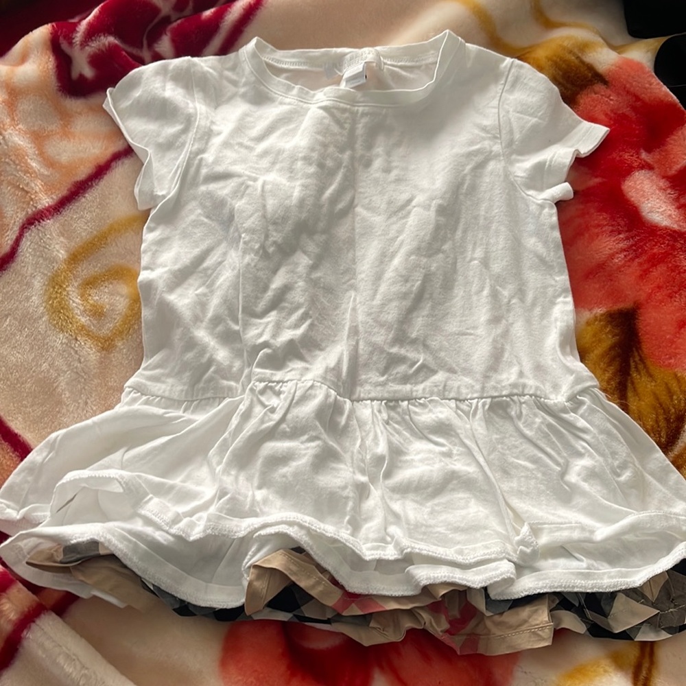 Burberry shirt size 6